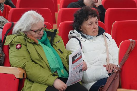 Chełm. Posłowie Kukiz i Sachajko w chełmskiej bibliotece [GALERIA ZDJĘĆ]