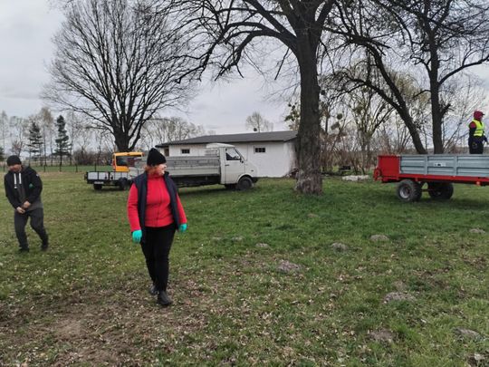 Gm. Ruda - Huta. Żalin ratuje planetę. Wzorowo posprzątali wieś [GALERIA ZDJĘĆ]