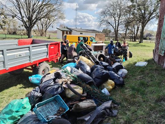 Gm. Ruda - Huta. Żalin ratuje planetę. Wzorowo posprzątali wieś [GALERIA ZDJĘĆ]