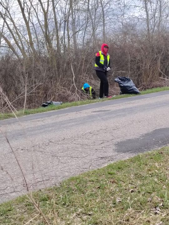 Gm. Ruda - Huta. Żalin ratuje planetę. Wzorowo posprzątali wieś [GALERIA ZDJĘĆ]