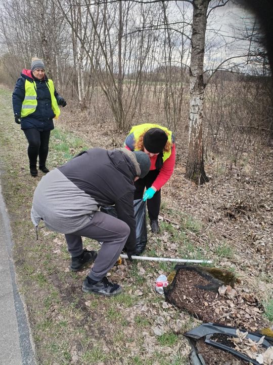 Gm. Ruda - Huta. Żalin ratuje planetę. Wzorowo posprzątali wieś [GALERIA ZDJĘĆ]