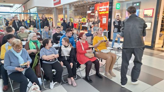Mateusz Gessler gotował wielkanocne potrawy w Chełmie [GARLERIA ZDJĘĆ]