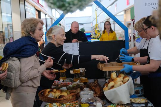 Mateusz Gessler gotował wielkanocne potrawy w Chełmie [GARLERIA ZDJĘĆ]
