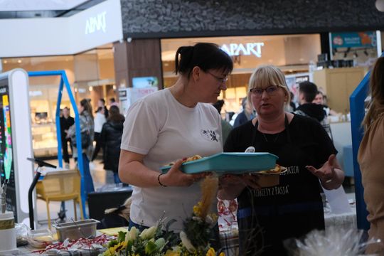 Mateusz Gessler gotował wielkanocne potrawy w Chełmie [GARLERIA ZDJĘĆ]