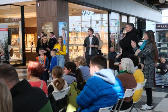 Mateusz Gessler gotował wielkanocne potrawy w Chełmie [GARLERIA ZDJĘĆ]