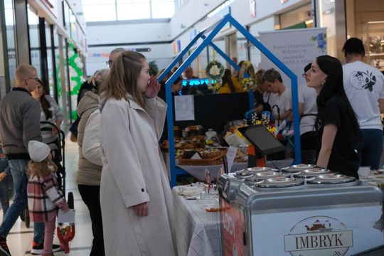 Mateusz Gessler gotował wielkanocne potrawy w Chełmie [GARLERIA ZDJĘĆ]