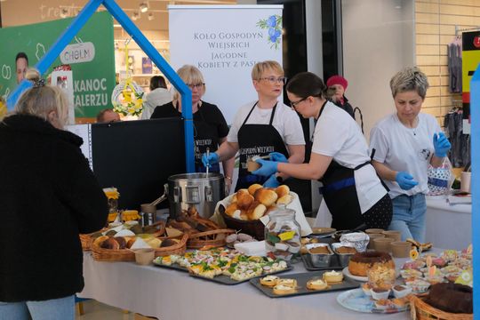 Mateusz Gessler gotował wielkanocne potrawy w Chełmie [GARLERIA ZDJĘĆ]