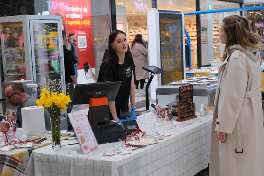 Mateusz Gessler gotował wielkanocne potrawy w Chełmie [GARLERIA ZDJĘĆ]