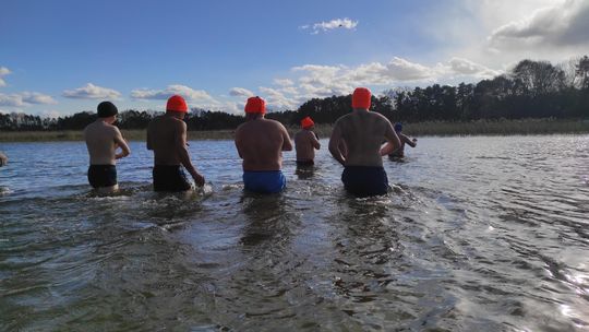 Krasnostawskie Karpie zakończyły sezon. Ale kąpać się można [GALERIA ZDJĘĆ]
