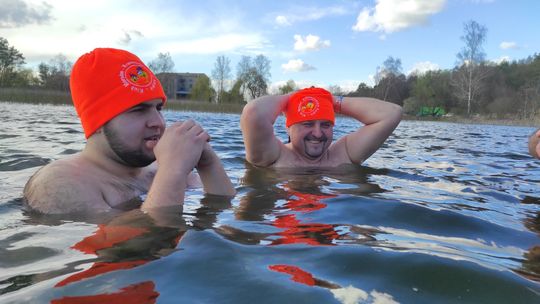 Krasnostawskie Karpie zakończyły sezon. Ale kąpać się można [GALERIA ZDJĘĆ]