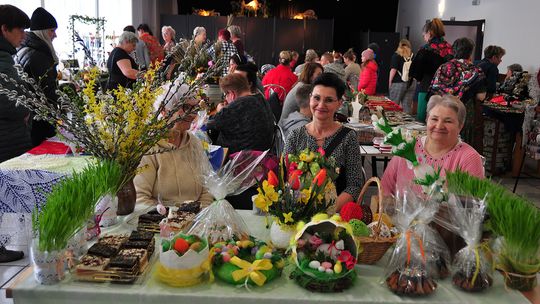 Gm. Krasnystaw. Kiermasz Wielkanocy w GCK – Siennica Nadolna [GALERIA ZDJĘĆ]