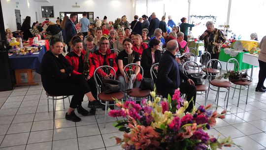 Gm. Krasnystaw. Kiermasz Wielkanocy w GCK – Siennica Nadolna [GALERIA ZDJĘĆ]