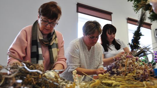 Gm. Krasnystaw. Kiermasz Wielkanocy w GCK – Siennica Nadolna [GALERIA ZDJĘĆ]