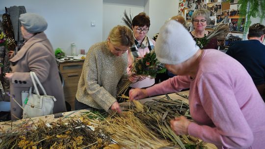 Gm. Krasnystaw. Kiermasz Wielkanocy w GCK – Siennica Nadolna [GALERIA ZDJĘĆ]