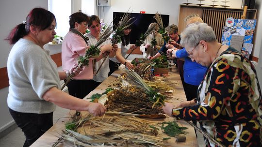 Gm. Krasnystaw. Kiermasz Wielkanocy w GCK – Siennica Nadolna [GALERIA ZDJĘĆ]