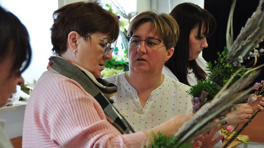 Gm. Krasnystaw. Kiermasz Wielkanocy w GCK – Siennica Nadolna [GALERIA ZDJĘĆ]