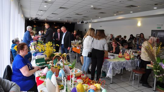 Gm. Krasnystaw. Kiermasz Wielkanocy w GCK – Siennica Nadolna [GALERIA ZDJĘĆ]