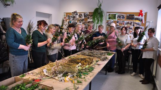 Gm. Krasnystaw. Kiermasz Wielkanocy w GCK – Siennica Nadolna [GALERIA ZDJĘĆ]