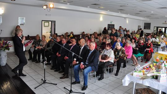 Gm. Krasnystaw. Kiermasz Wielkanocy w GCK – Siennica Nadolna [GALERIA ZDJĘĆ]