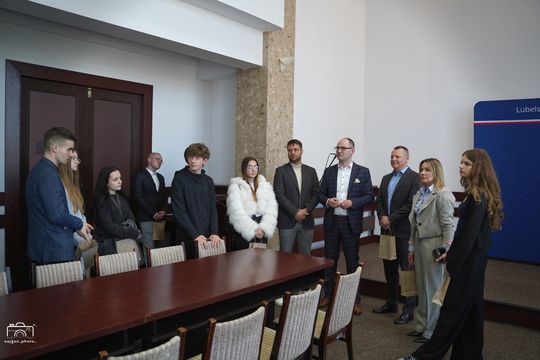 Młodzieżowe Rady Miast Krasnystaw i Chełm nawiązują współpracę [GALERIA ZDJĘĆ]