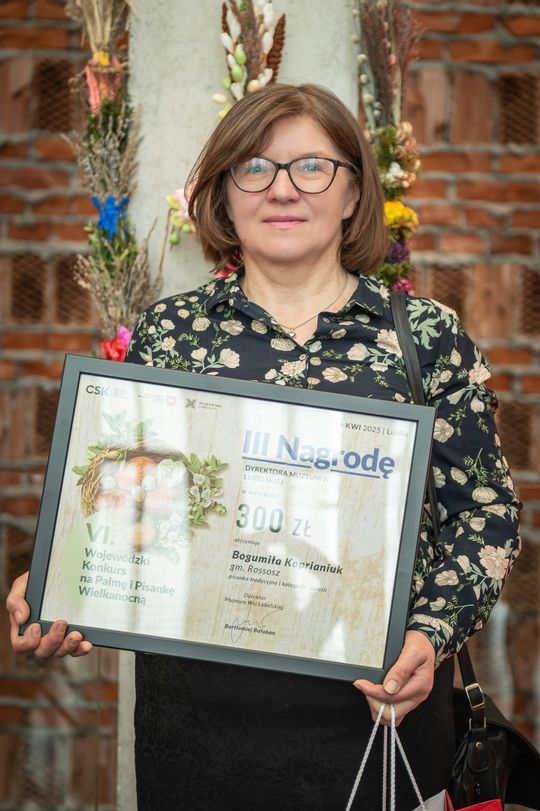 VI Wojewódzki Konkurs na Palmę i Pisankę Wielkanocną VI Wojewódzki Konkurs na Palmę i Pisankę Wielkanocną