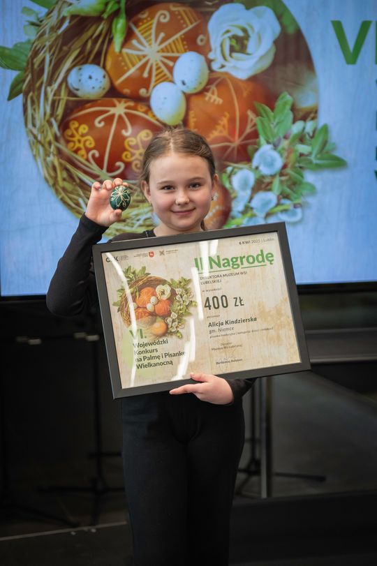 VI Wojewódzki Konkurs na Palmę i Pisankę Wielkanocną VI Wojewódzki Konkurs na Palmę i Pisankę Wielkanocną