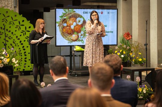 VI Wojewódzki Konkurs na Palmę i Pisankę Wielkanocną VI Wojewódzki Konkurs na Palmę i Pisankę Wielkanocną