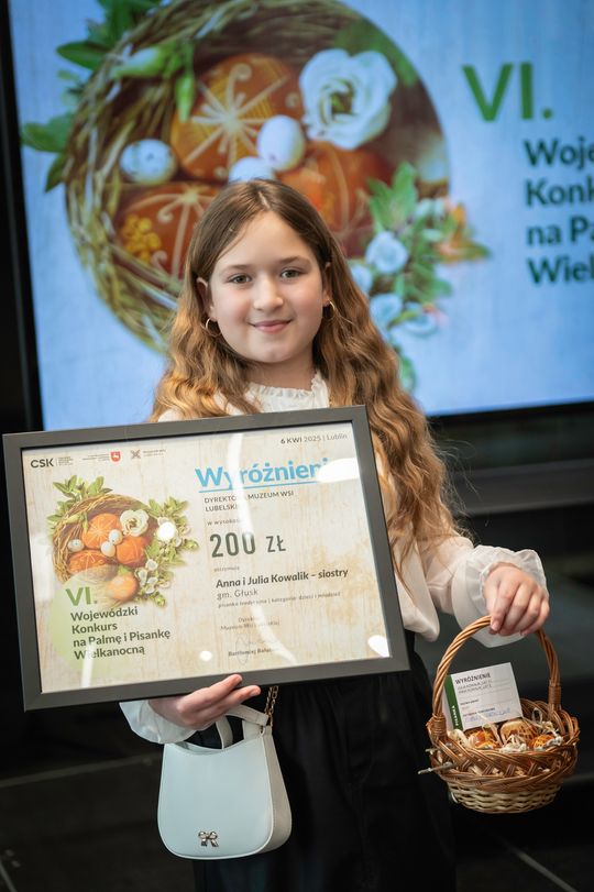 VI Wojewódzki Konkurs na Palmę i Pisankę Wielkanocną VI Wojewódzki Konkurs na Palmę i Pisankę Wielkanocną