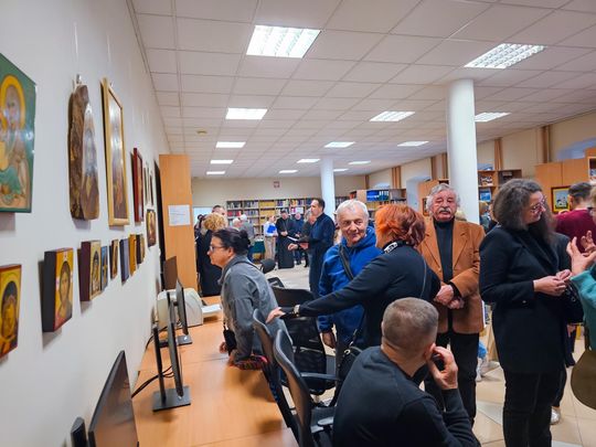 Wystawa Ikon w Bibliotece PANS w Chełmie [GALERIA ZDJĘĆ]