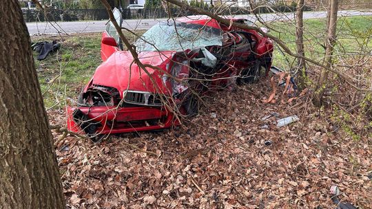 Pow. włodawski. Czołowe zderzenie osobówek w Dominiczynie [ZDJĘCIA]