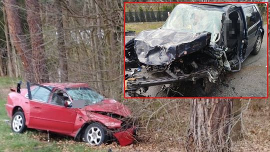 Pow. włodawski. Czołowe zderzenie osobówek w Dominiczynie [ZDJĘCIA]