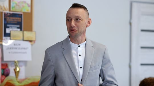 Gm. Leśniowice. Emeryci spotkali się na Misterium Wielkanocnym [GALERIA ZDJĘĆ]