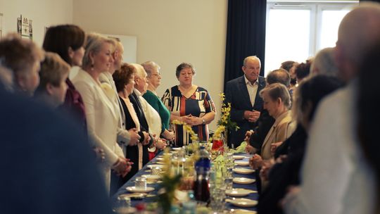 Gm. Leśniowice. Emeryci spotkali się na Misterium Wielkanocnym [GALERIA ZDJĘĆ]