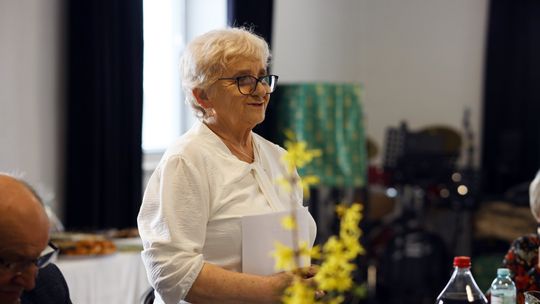 Gm. Leśniowice. Emeryci spotkali się na Misterium Wielkanocnym [GALERIA ZDJĘĆ]