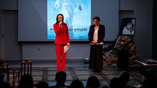 Misterium Męki Pańskiej w Chełmskiej Bibliotece Publicznej [GALERIA ZDJĘĆ]