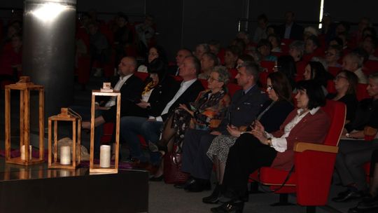 Misterium Męki Pańskiej w Chełmskiej Bibliotece Publicznej [GALERIA ZDJĘĆ]