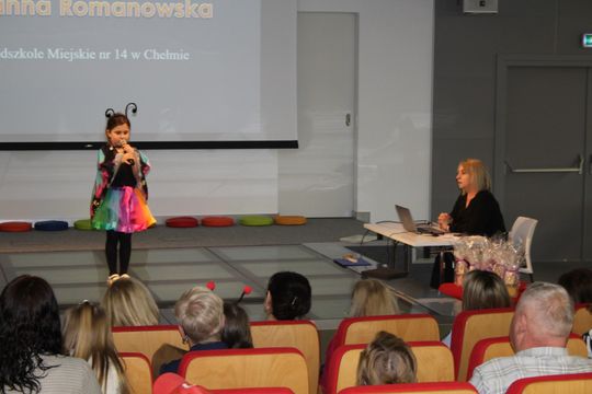 Chełm. Międzyprzedszkolny konkurs recytatorski "Mały mistrz recytacji" [GALERIA ZDJĘĆ]