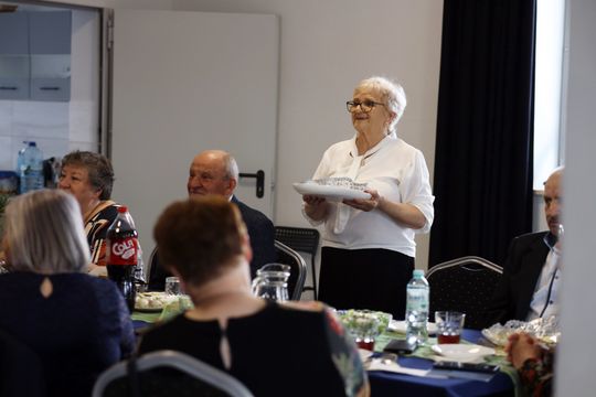 Gm. Leśniowice. Emeryci spotkali się na Misterium Wielkanocnym [GALERIA ZDJĘĆ]