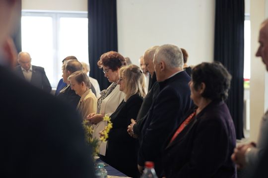 Gm. Leśniowice. Emeryci spotkali się na Misterium Wielkanocnym [GALERIA ZDJĘĆ]