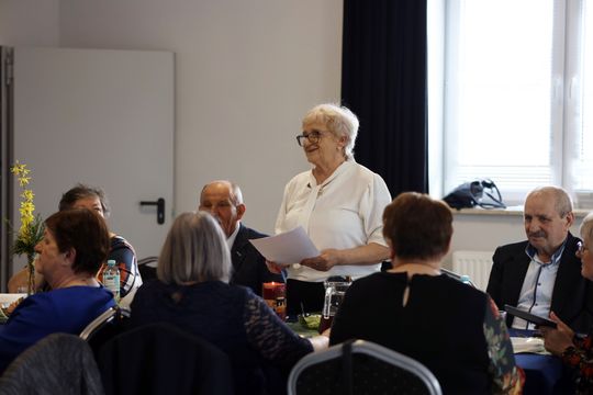 Gm. Leśniowice. Emeryci spotkali się na Misterium Wielkanocnym [GALERIA ZDJĘĆ]