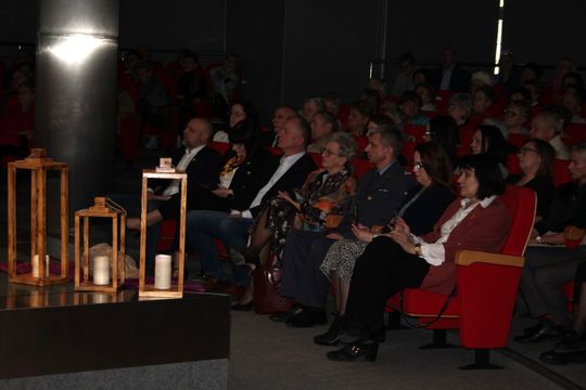 Misterium Męki Pańskiej w Chełmskiej Bibliotece Publicznej [GALERIA ZDJĘĆ]