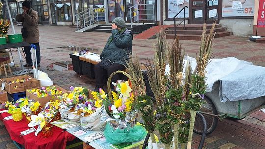 Chełm. Jarmark Wielkanocny na miejskim deptaku [GALERIA ZDJĘĆ]