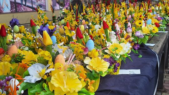 Chełm. Jarmark Wielkanocny na miejskim deptaku [GALERIA ZDJĘĆ]