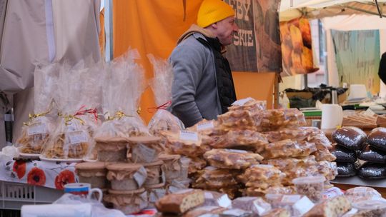 Chełm. Jarmark Wielkanocny na miejskim deptaku [GALERIA ZDJĘĆ]