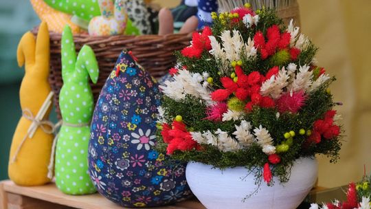 Chełm. Jarmark Wielkanocny na miejskim deptaku [GALERIA ZDJĘĆ]