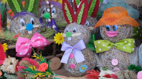 Chełm. Jarmark Wielkanocny na miejskim deptaku [GALERIA ZDJĘĆ]