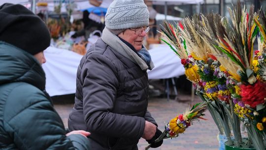 Chełm. Jarmark Wielkanocny na miejskim deptaku [GALERIA ZDJĘĆ]