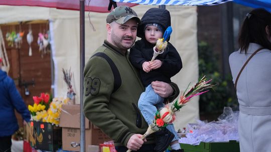 Chełm. Jarmark Wielkanocny na miejskim deptaku [GALERIA ZDJĘĆ]