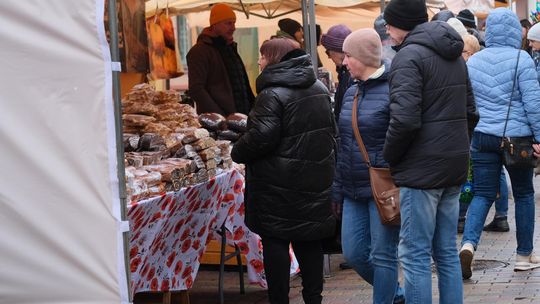 Chełm. Jarmark Wielkanocny na miejskim deptaku [GALERIA ZDJĘĆ]
