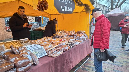 Chełm. Jarmark Wielkanocny na miejskim deptaku [GALERIA ZDJĘĆ]